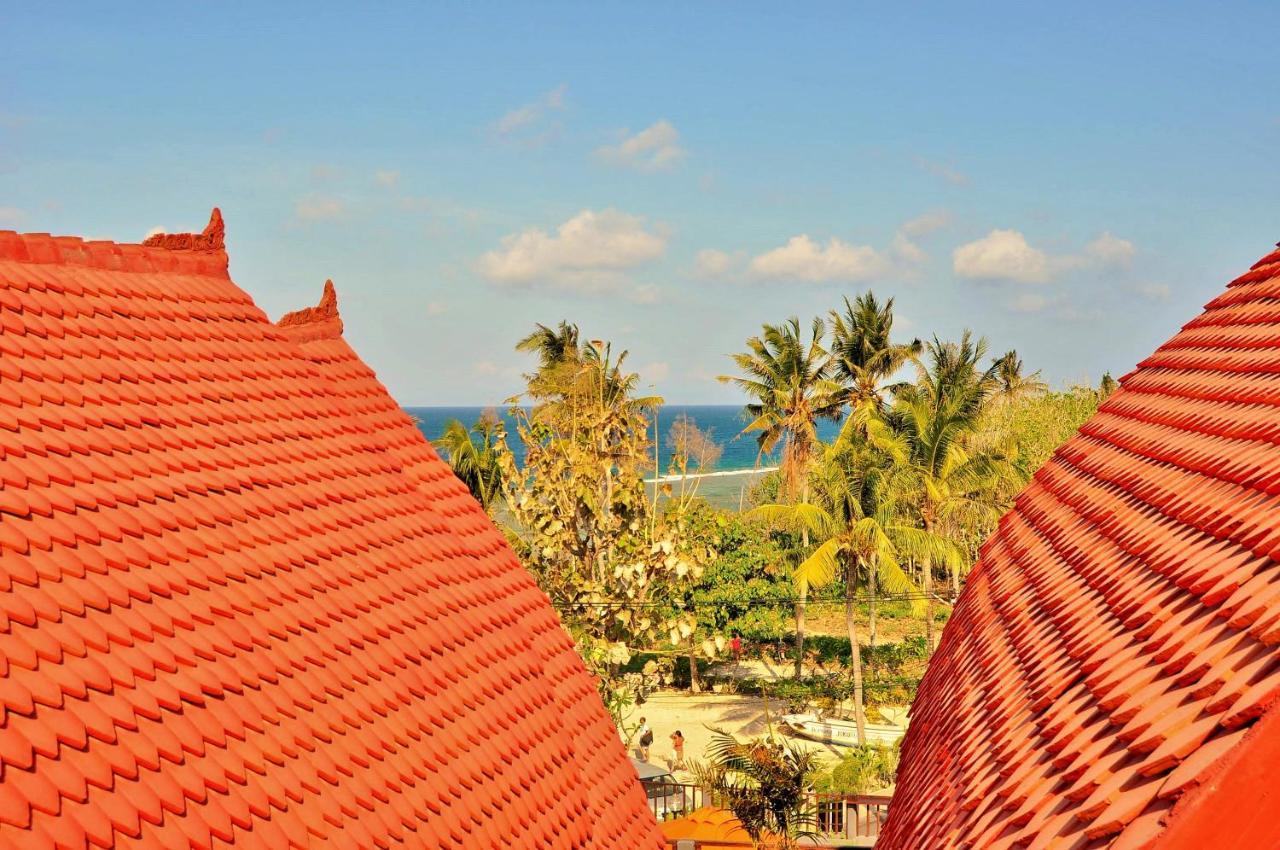 Surya Chandra Beach Bungalow Batununggul 외부 사진