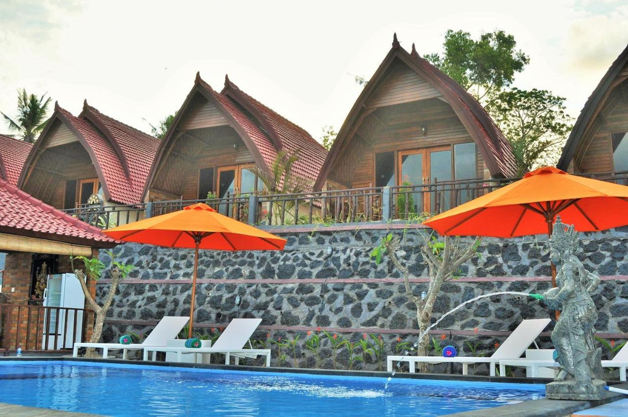 Surya Chandra Beach Bungalow Batununggul 외부 사진