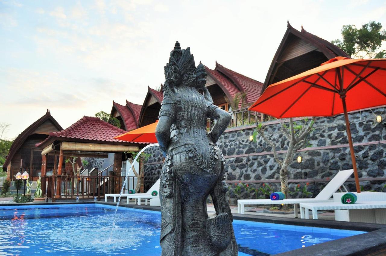Surya Chandra Beach Bungalow Batununggul 외부 사진